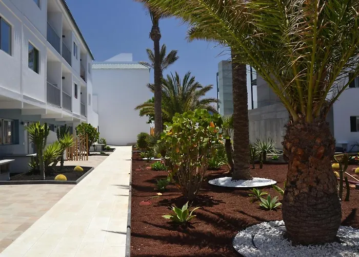 La Perla De Sunset Apartment *